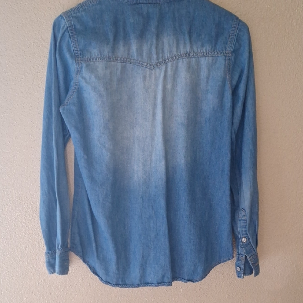 Denim Long Sleeve Shirt - Picture 3 of 7